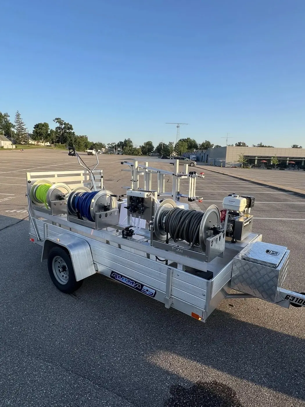 SurfacePro soft wash and pressure washing trailer